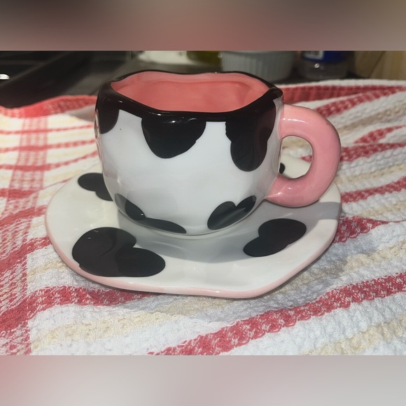 Cow Print Ceramic Mug and Saucer Set | Cute Novelty 🖤🤍🩷🐮☕️ - Picture 3 of 11